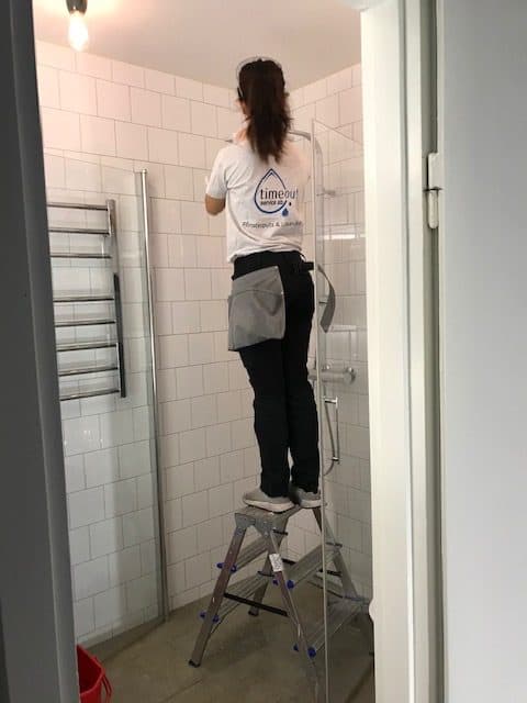 Badrumsstädning Stockholm — Timeout Service